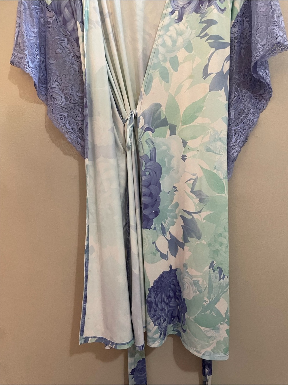 4/$20➡️ La Vie En Rose Lavender & Mint Floral Lace-Trim Kimono Robe – L/XL *Flaw - Picture 6 of 15